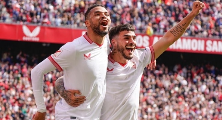 liga fc seville double en nesyri