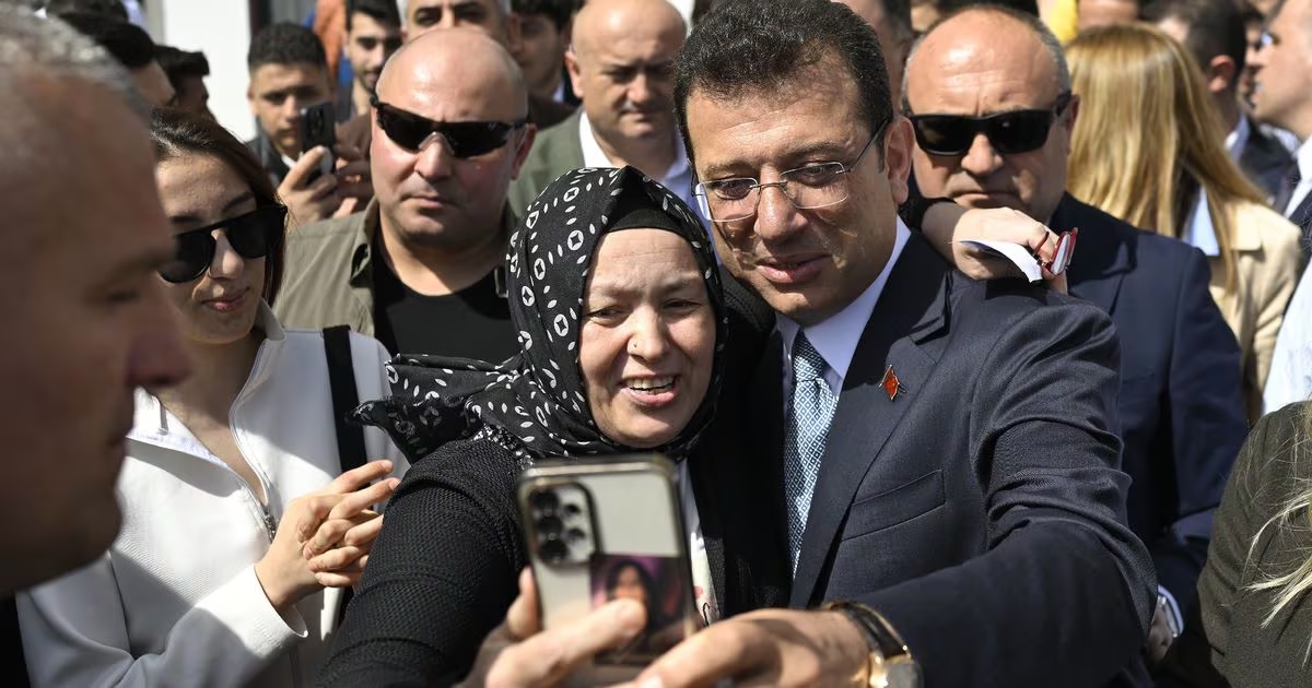 maire istanbul ekrem imamoglu turquie