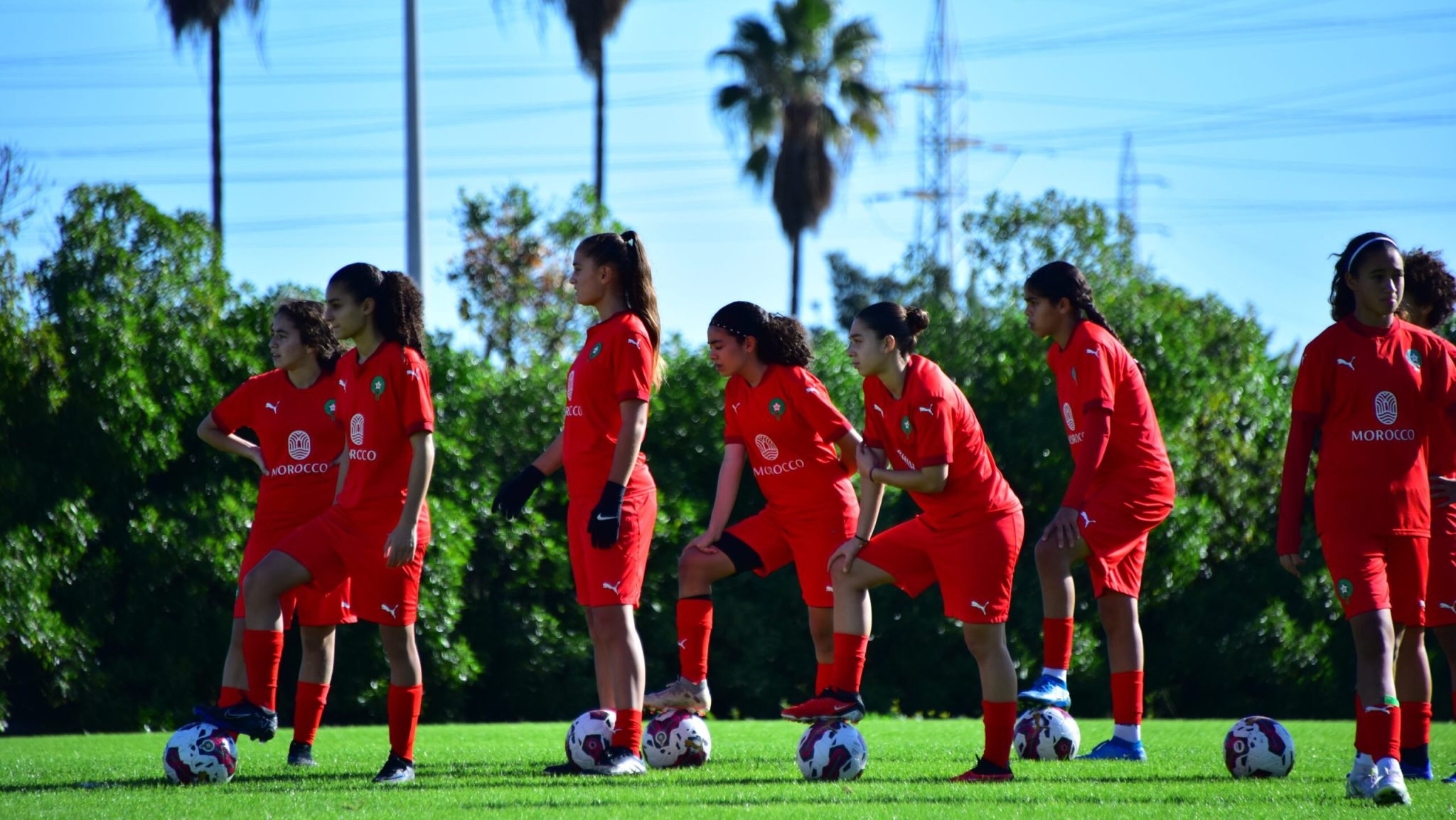 Les Lionnes de l'Atlas U-17 lors d'une séance d'entrainement.