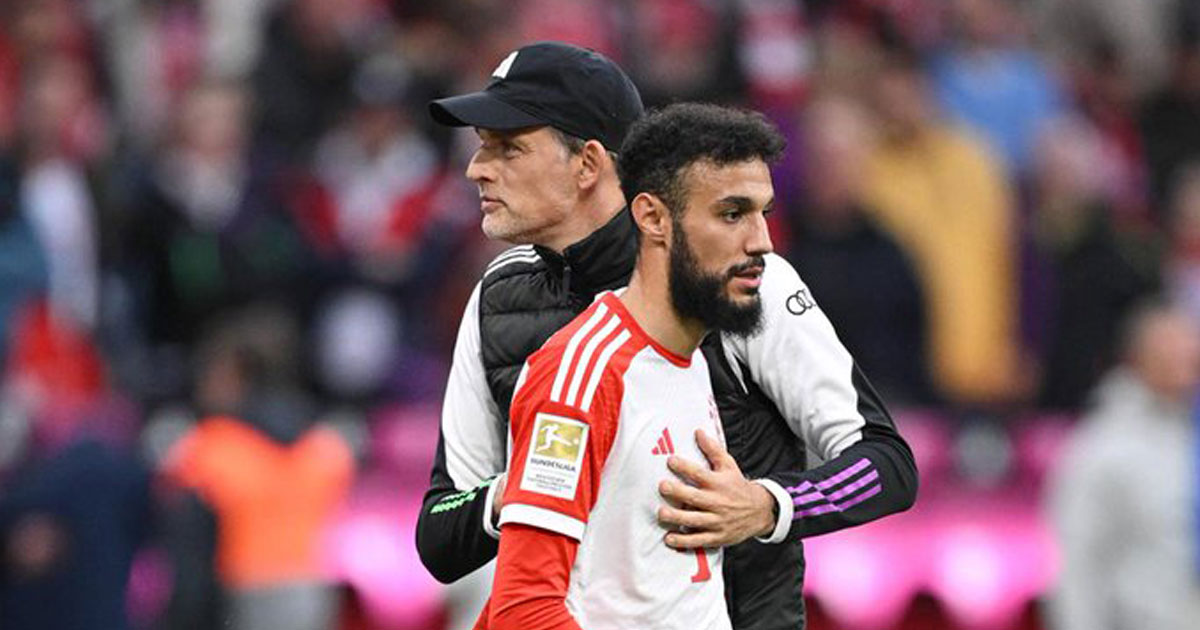 Demi-finales de la C1: Mazraoui pourrait changer de poste face à Arsenal