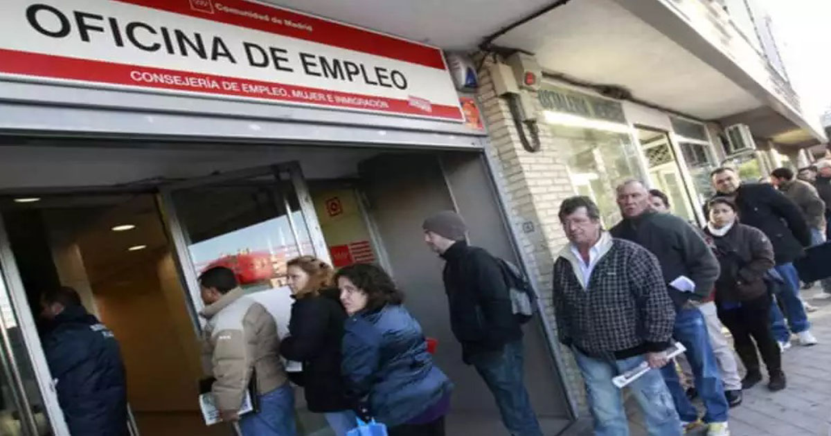 Espagne: la régularisation des sans-papiers sera débattue au Parlement à la suite d'une initiative populaire