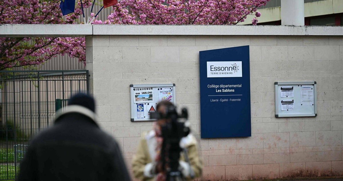 france mort collegien tabasse cinq personnes deéferees