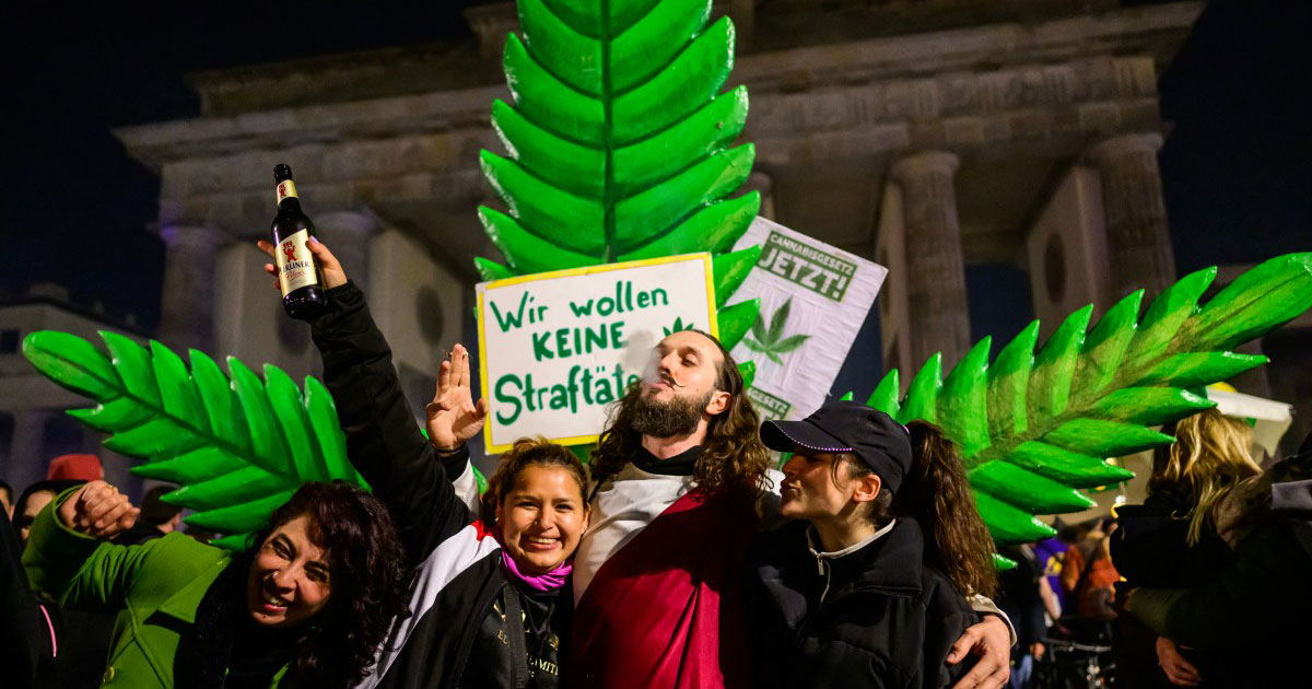 Le cannabis récréatif devient légal en Allemagne malgré les critiques 