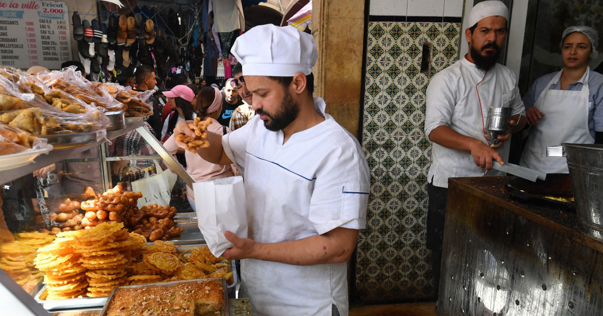 Tunisie: sans sucre, fin de Ramadan amère pour les amateurs de pâtisserie