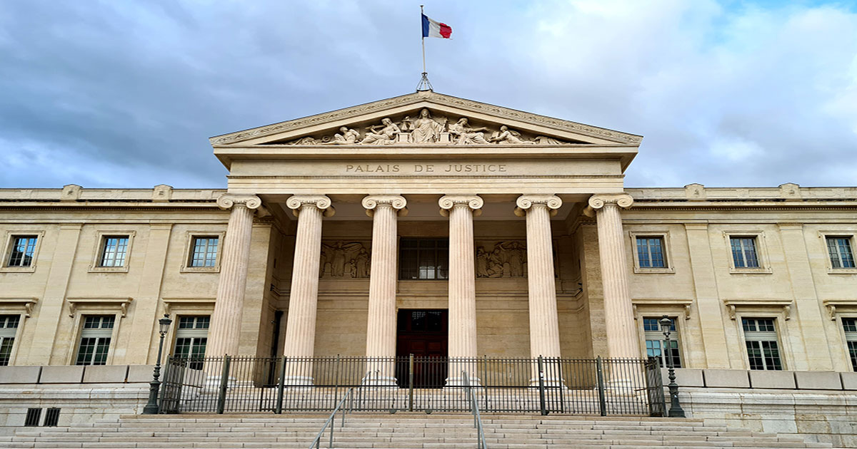 Prison ferme pour deux policiers qui avaient aidé leur "indic", trafiquant de stupéfiants