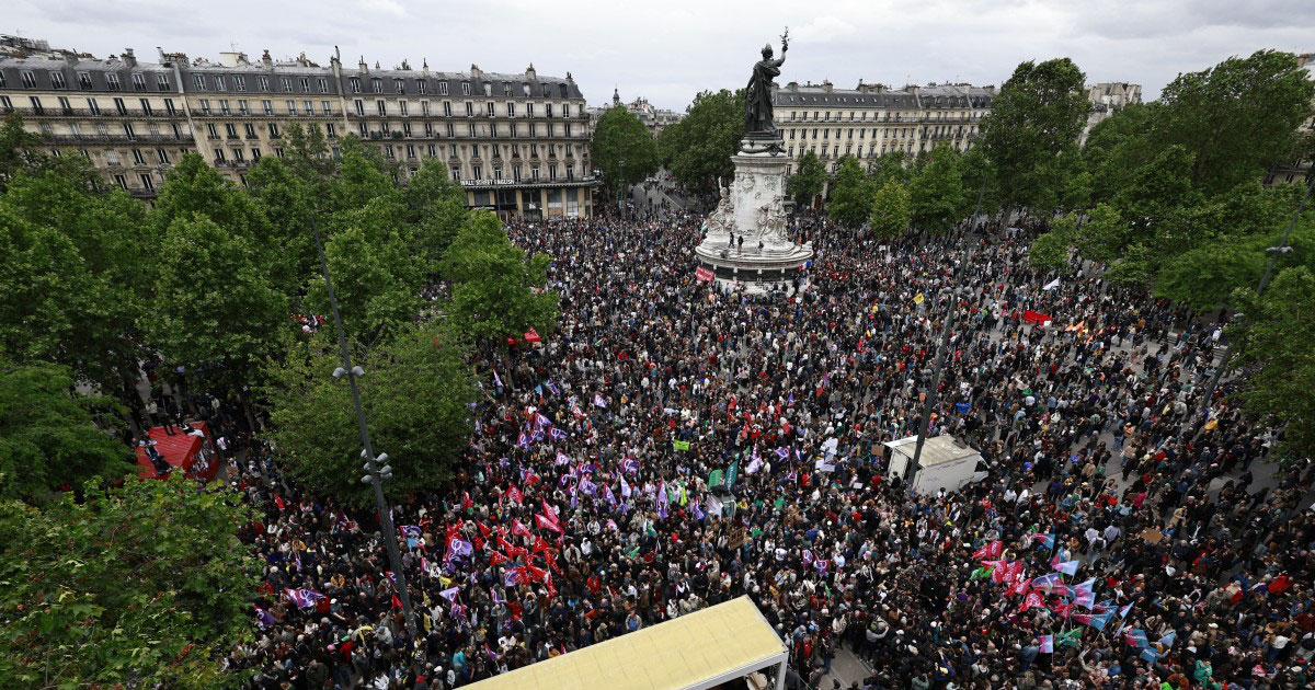 Législatives en France: 250.000 manifestants contre l'extrême droite, fissures à gauche 