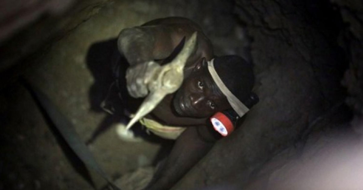 Nigeria: au moins 30 mineurs coincés sous terre depuis quatre jours