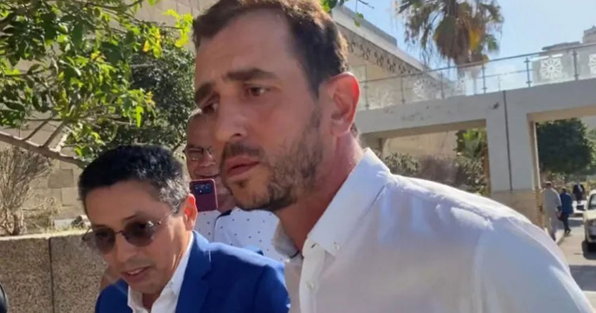 La Cour d'appel de Casablanca condamne le animateur radio Momo à quatre mois de prison ferme