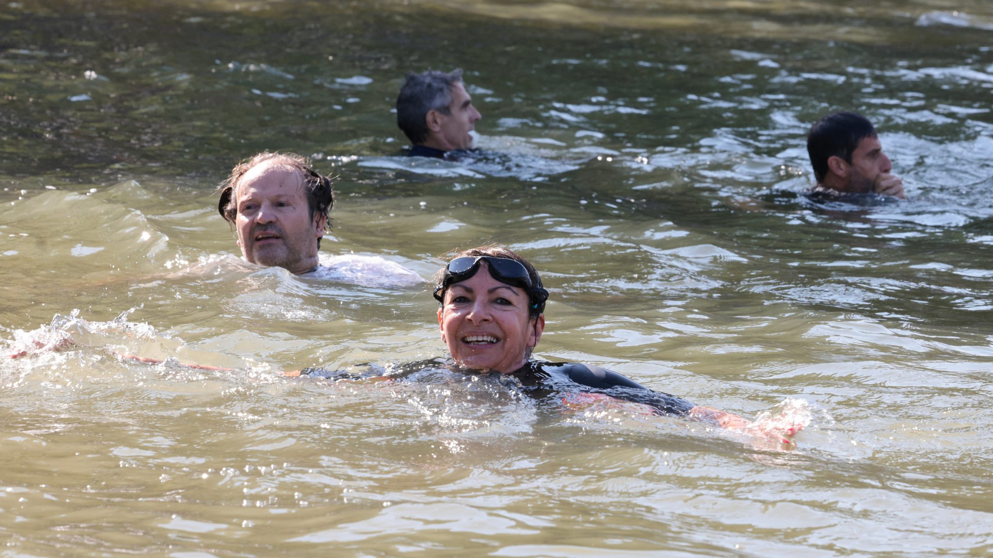 anne hidalgo jo paris seine