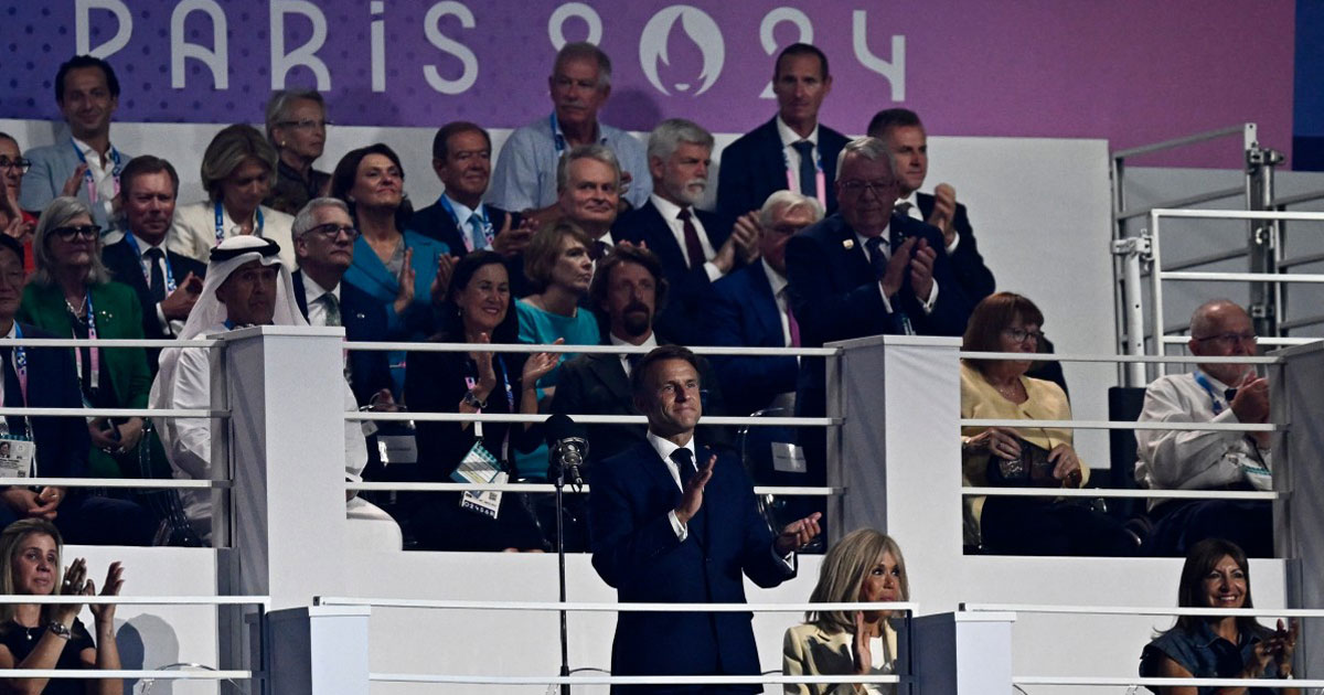 Emmanuel Macron proclame ouverts les Jeux paralympiques de Paris