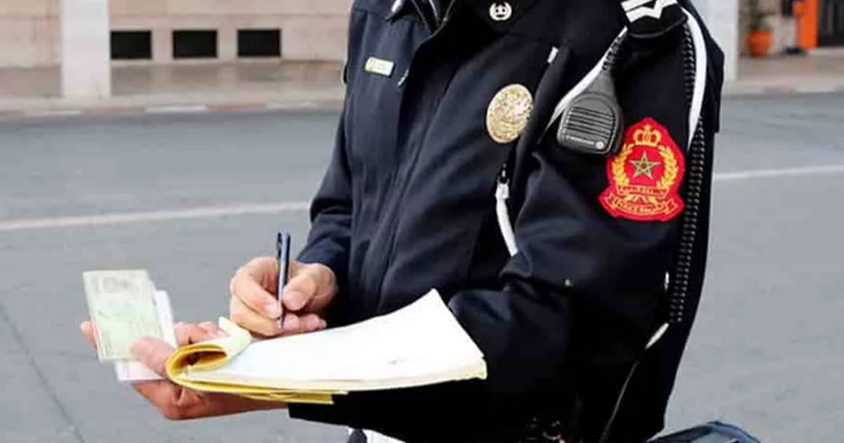 Essaouira: un policier sanctionne son fils et suscite l’admiration des internautes