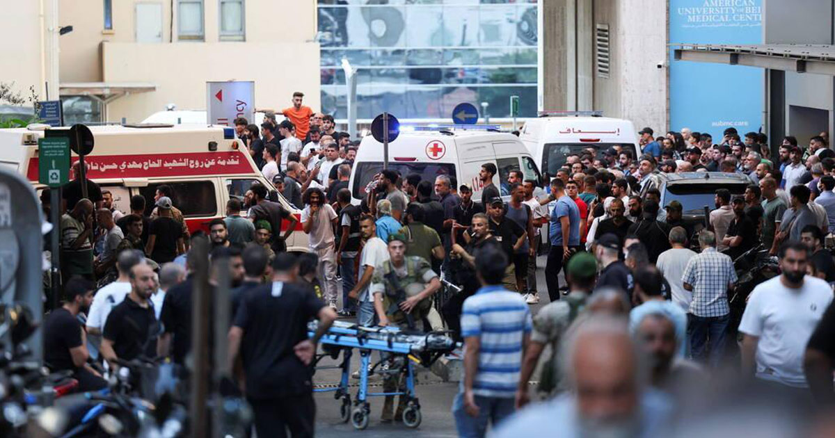 Explosion de bipeurs au Liban : au moins huit morts dans les rangs du Hezbollah, près de 2 750 blessés