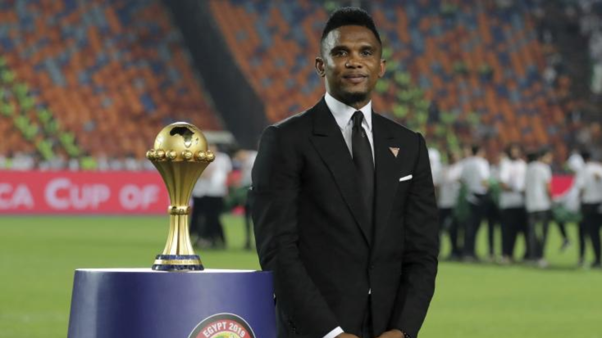 Samuel Eto'o est suspendu pendant six mois par la FIFA pour avoir tenu des propos offensant vis-à-vis des U20 Féminin