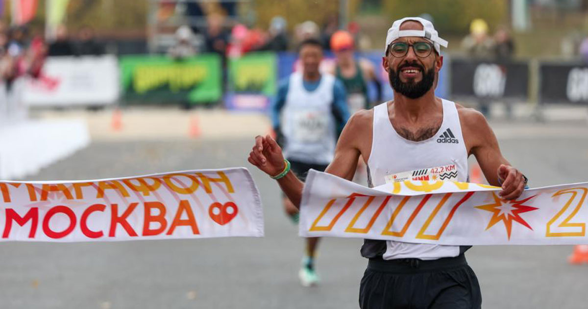 L'athlète marocain Youness Bennar remporte le Marathon de Moscou