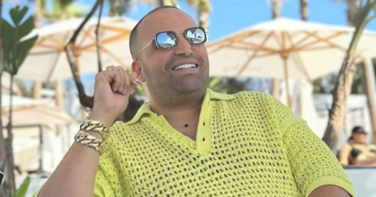 Le youtubeur ould chinouiya écroué à la prison de oukacha, s'évanouit en audience