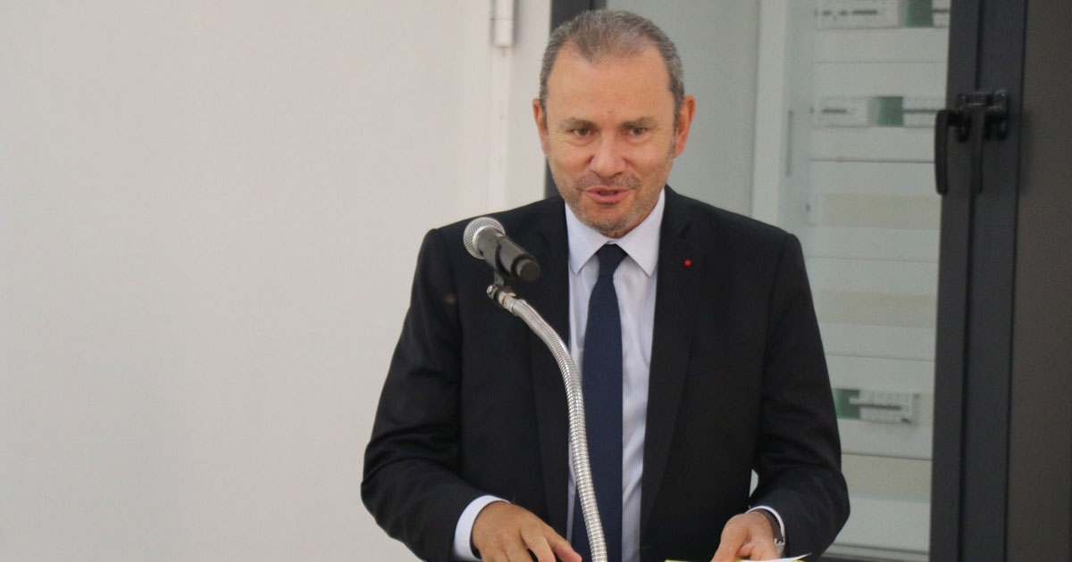Historique: l’ambassadeur de France Christophe Lecourtier en visite à Laâyoune et Dakhla