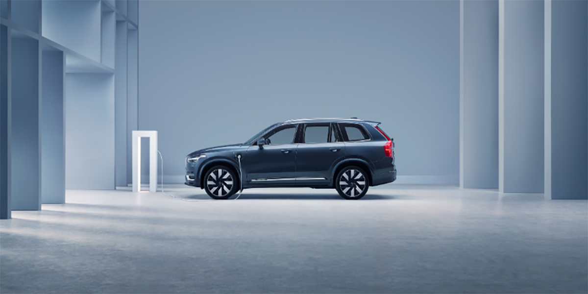 volvo plg in