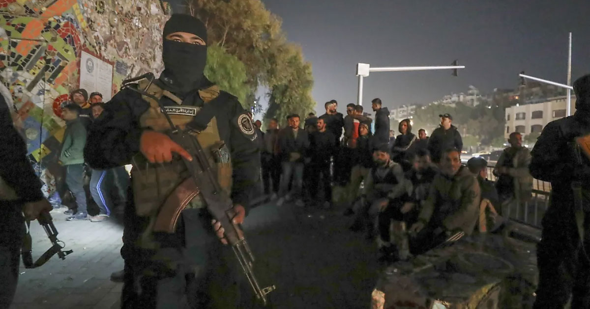 Syrie: 17 morts dans des combats, dont 14 "membres du ministère de l'Intérieur"