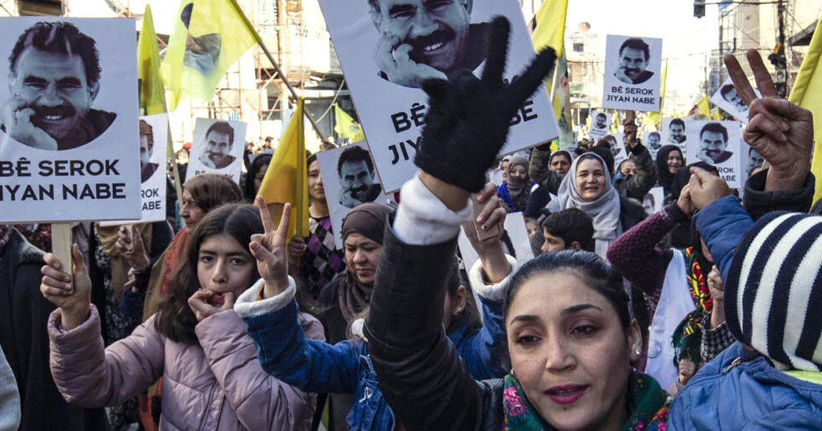 Turquie: Abdullah Öcalan "déterminé" à participer au processus de paix 
