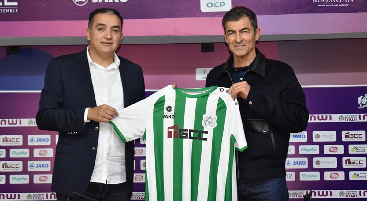 difaa jadida coach portugais rui almeida