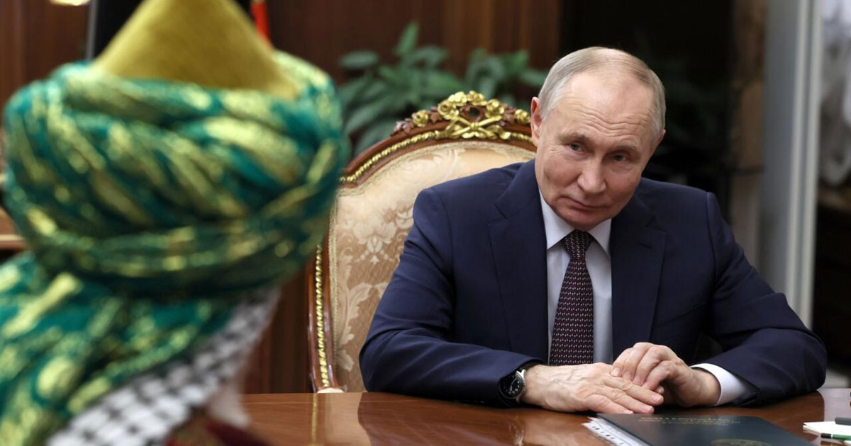 Poutine affirme que les Européens "peuvent participer" au règlement du conflit en Ukraine