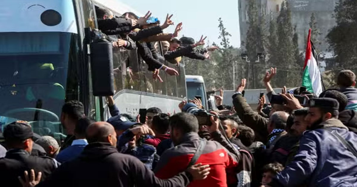 Trêve à Gaza: le Hamas appelle Washington à "contraindre" Israël à honorer ses engagements (vidéos)