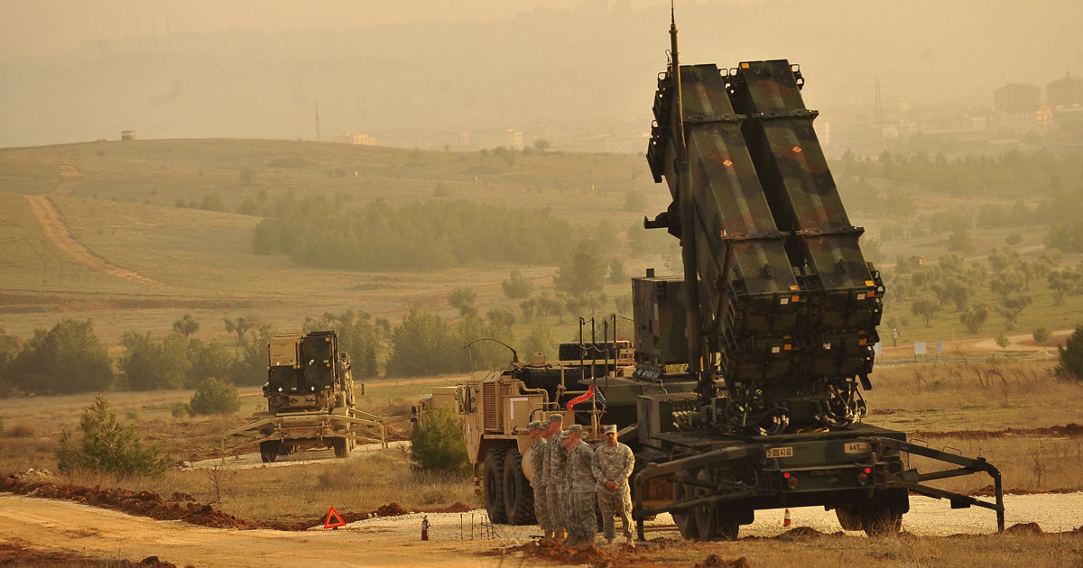 Le système de défense Patriot arrive au Maroc pour des essais décisifs avant l’acquisition officielle
