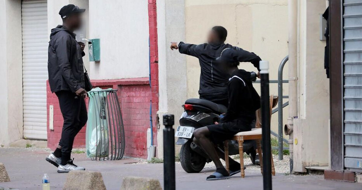 Seine-Saint-Denis: 17 et 19 ans de prison pour le meurtre d'un dealer à Saint-Ouen en 2021 