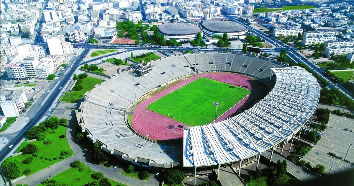 la commune de casablanca refuse de céder le stade mohammed v à l État