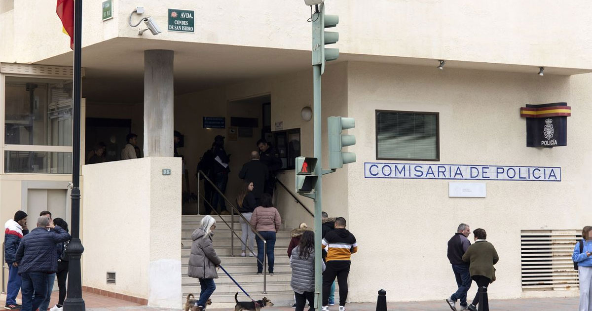 Scandale en Espagne : un migrant marocain violemment frappé par un policier, une enquête ouverte