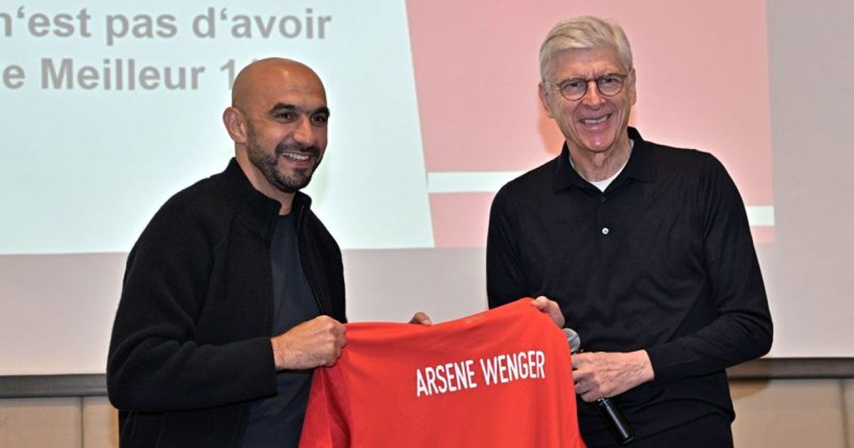 Arsène Wenger encadre les entraîneurs de la Botola lors d'une rencontre technique à Casablanca