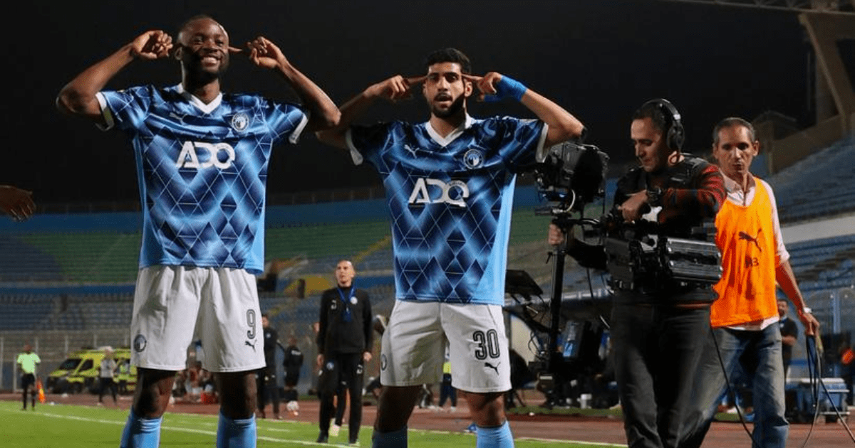 célébration de but pyramids fc