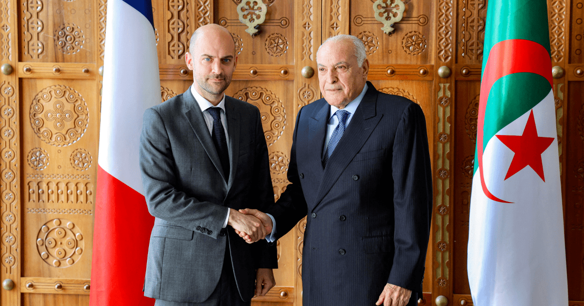 Alger, privilèges diplomatiques, France, Paris