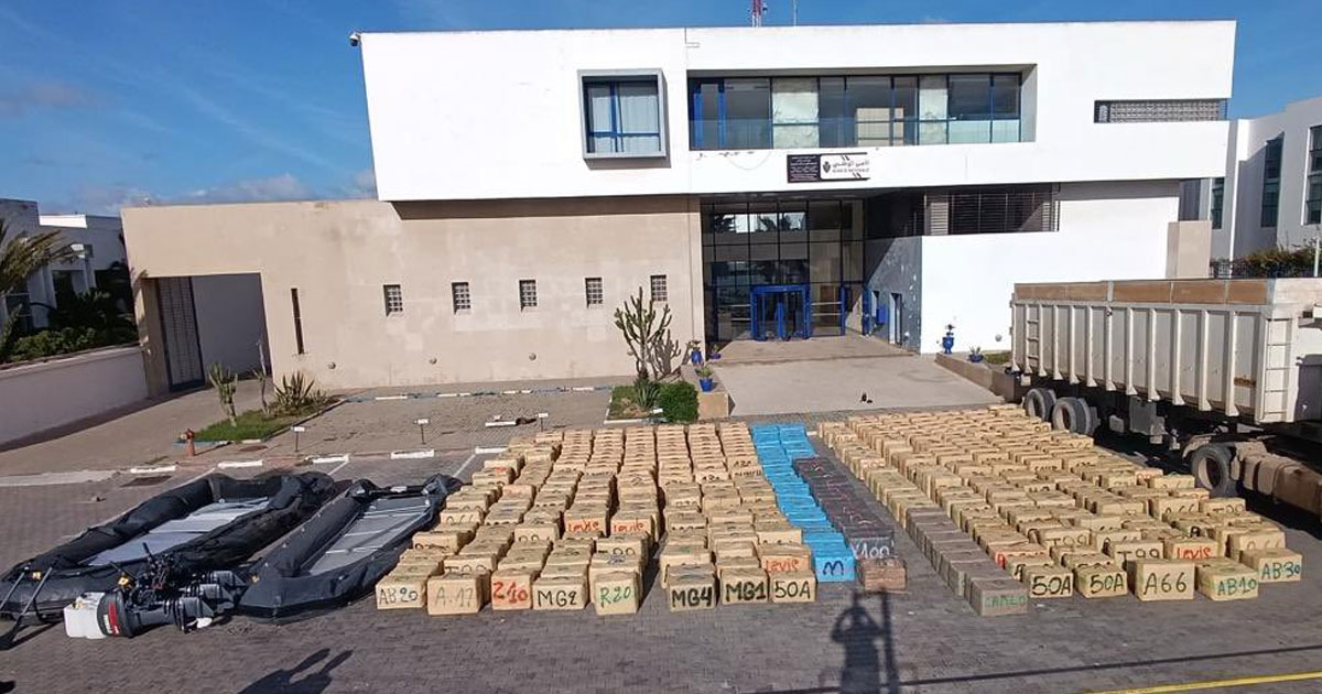 Larache : Deux tonnes de chira saisies, un important réseau de trafic international démantelé