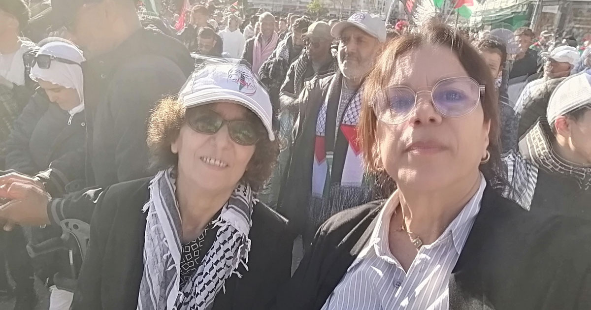 Souad Brahma avec Khadija Ryadi lors d'une manifestation à Casablanca 
