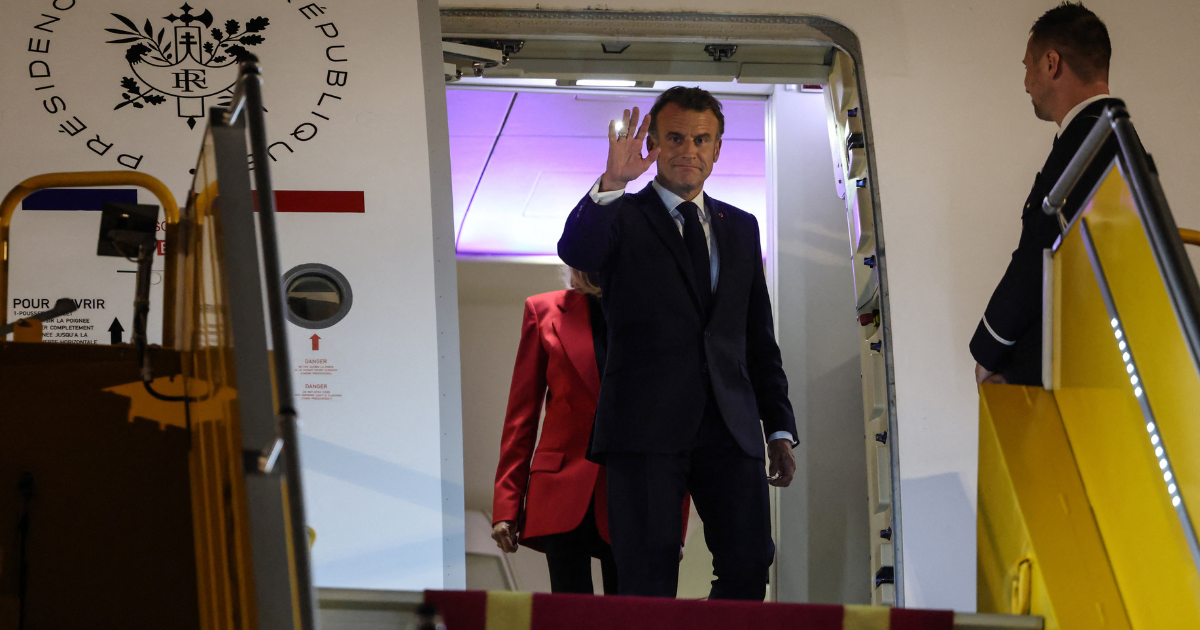 emmanuel macron et Brigitte Macron à Hanoï au Vietnam