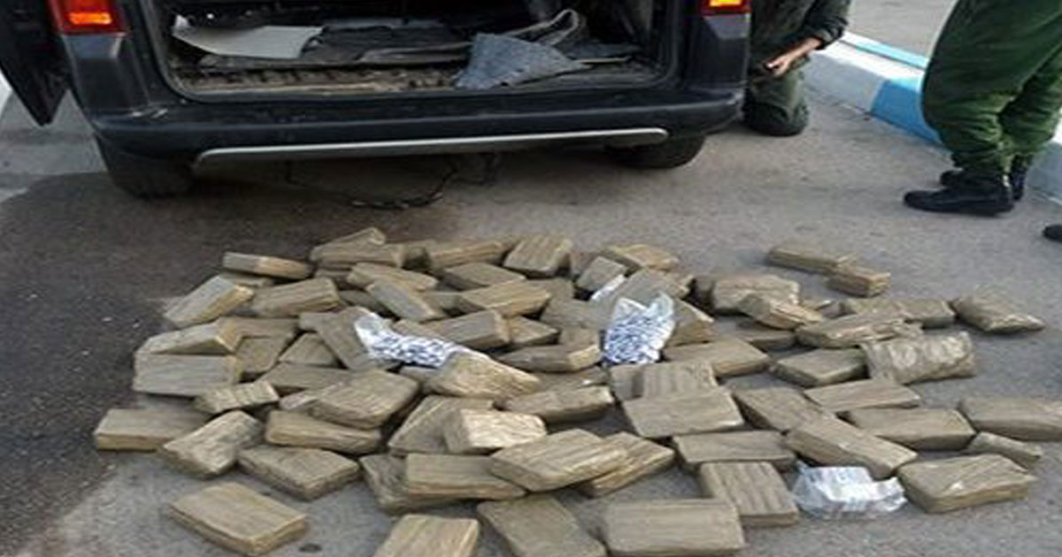 Bab Sebta : 79 kg de chira saisis dans une voiture conduite par un binational