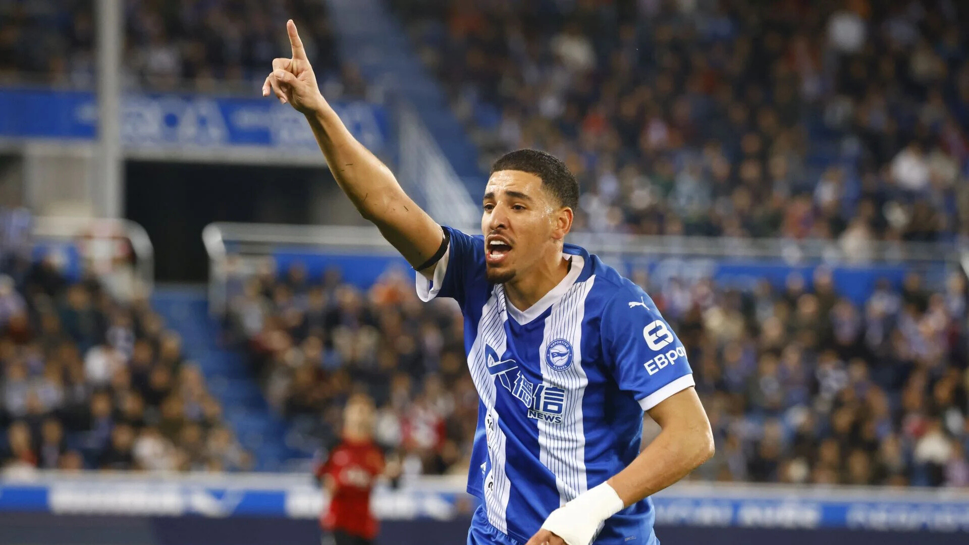 Abdel Abqar sous les couleurs de son ancien club, le Deportico Alavés