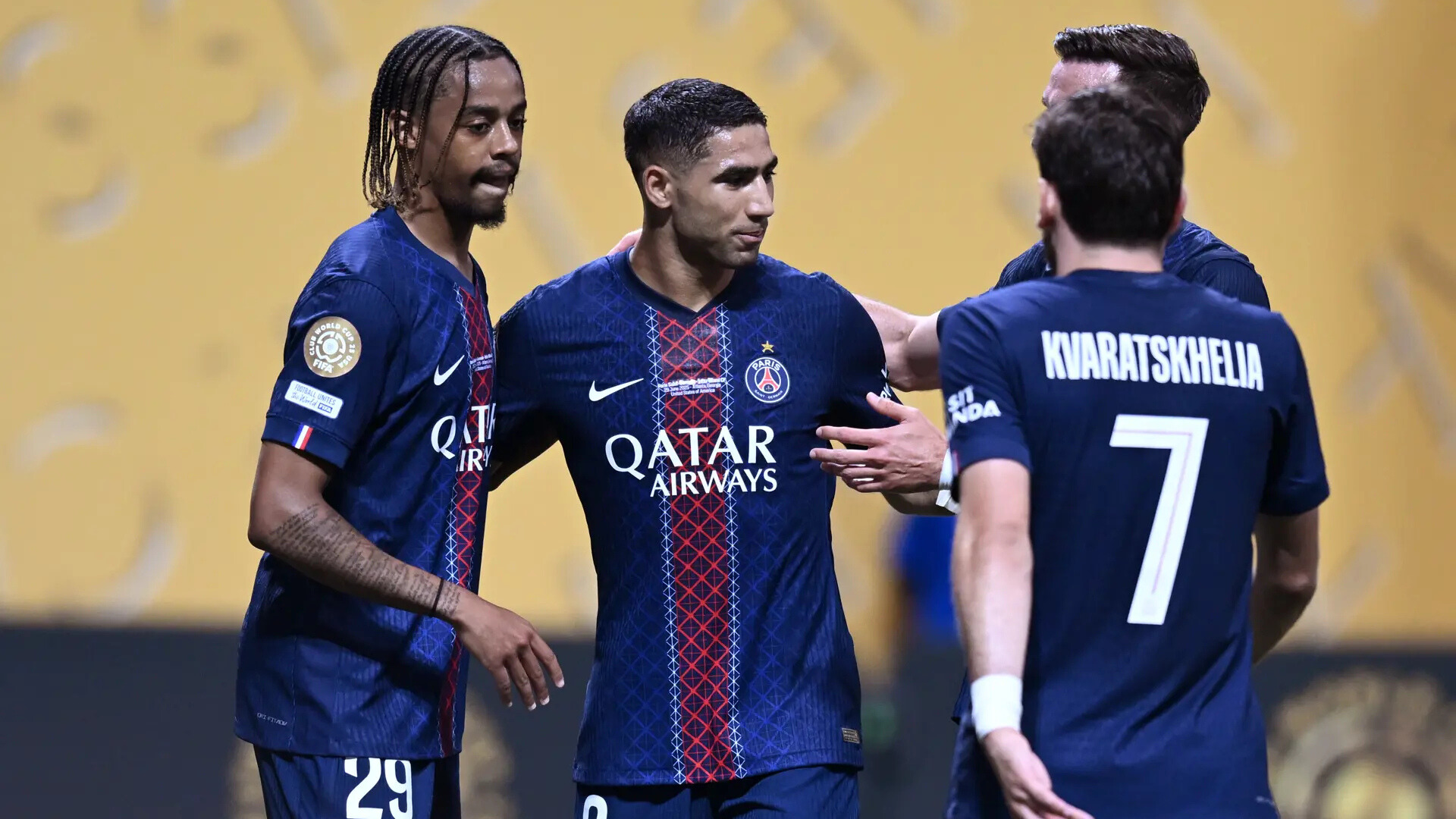 Achraf Hakimi et ses coéquipiers du PSG avec la victoire contre l'Inter Miami en 8e de finale du Mondial des clubs