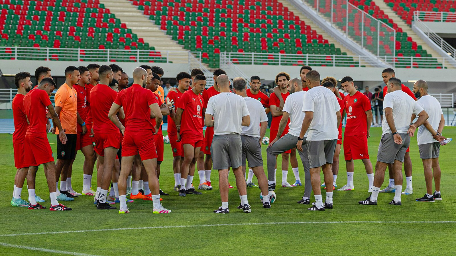 Les Lions de l'Atlas lors de la dernière séance d'entrainement avant le match contre le Bénin au stade de Fès