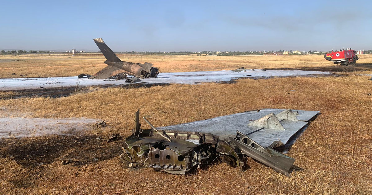 Fès : un avion de chasse s’écrase lors d’un vol d’entraînement, les deux pilotes décèdent