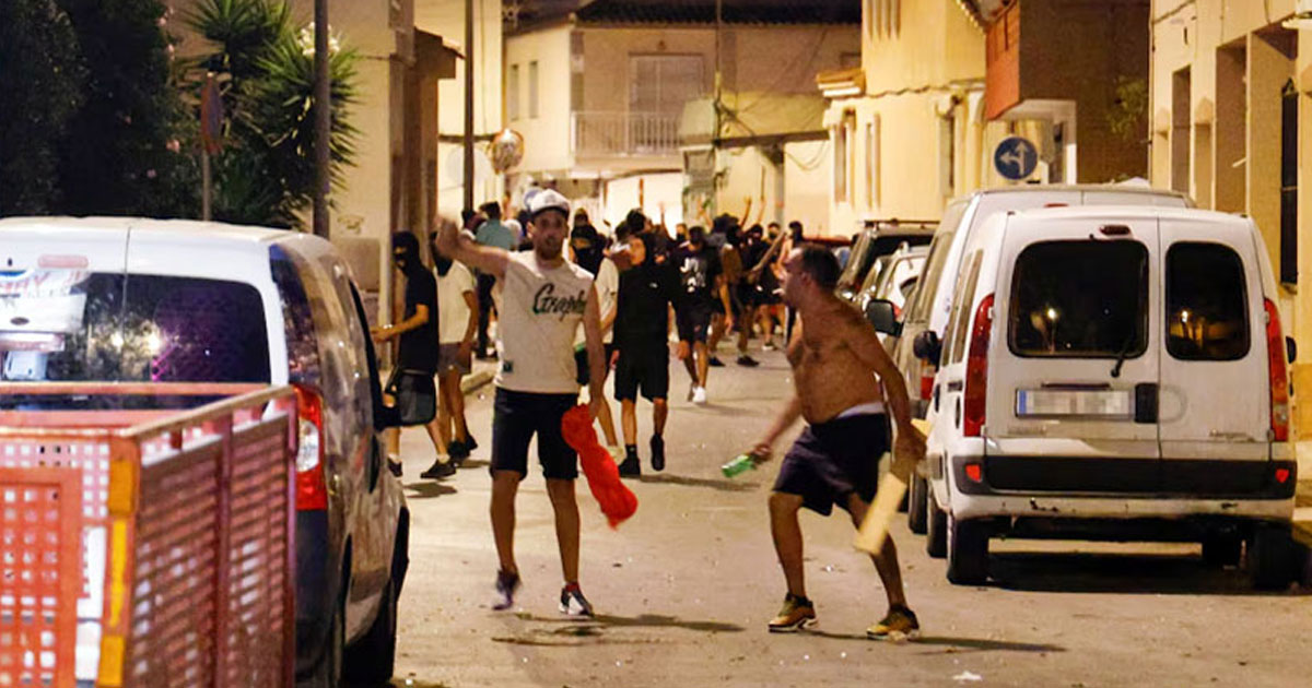 Émeutes à Torre Pacheco : la xénophobie explose après l’agression d’un retraité