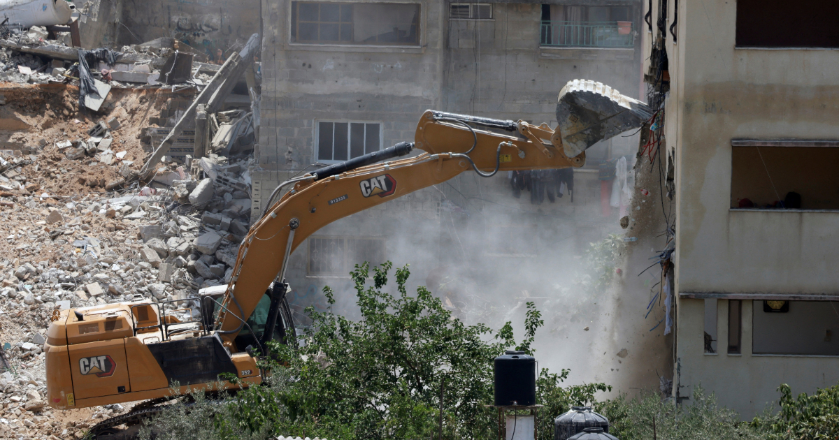 Les bulldozers israéliens dévorent les camps de réfugiés à Tulkarem en Cisjordanie