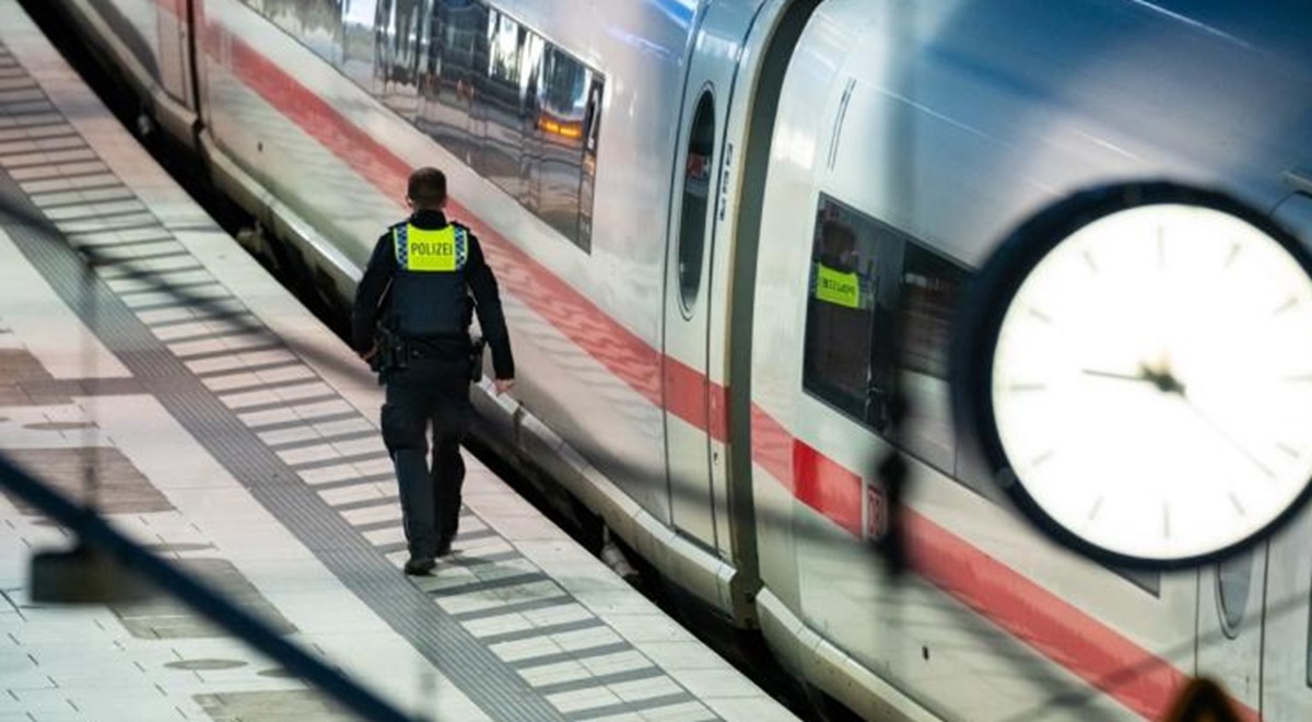 Allemagne, hache, train