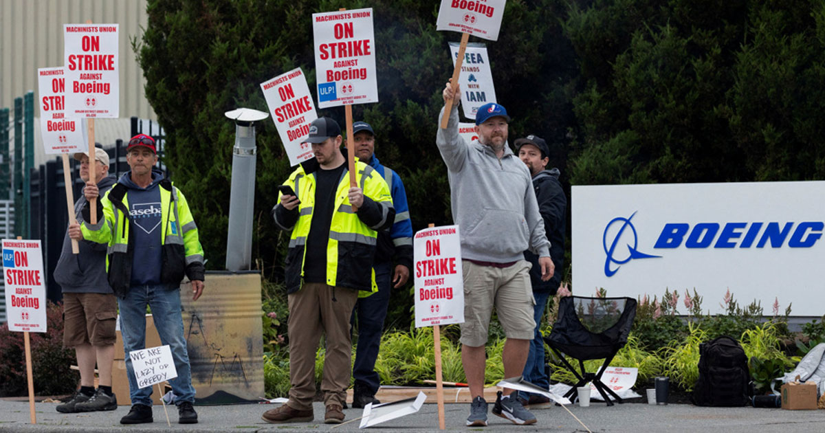 Promesses non tenues : grève de 3.200 ouvriers chez Boeing dans les usines de chasseurs
