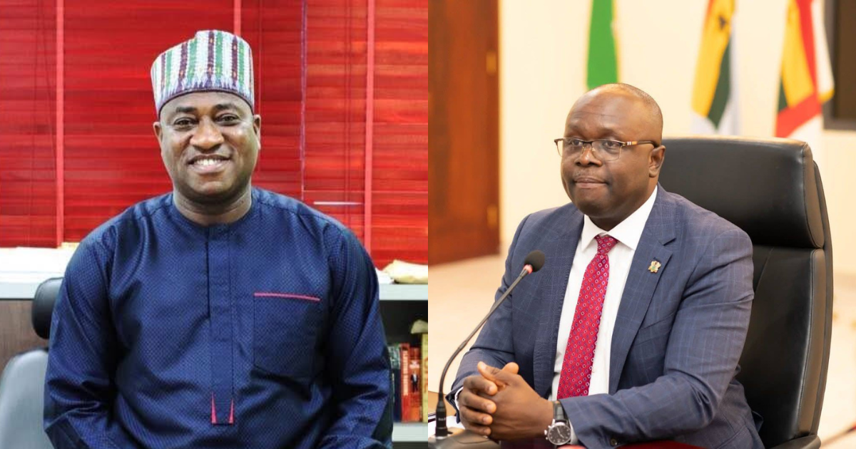 Le ministre de la Défense, Edward Omane Boamah, et celui de l’Environnement, Ibrahim Murtala Muhammed