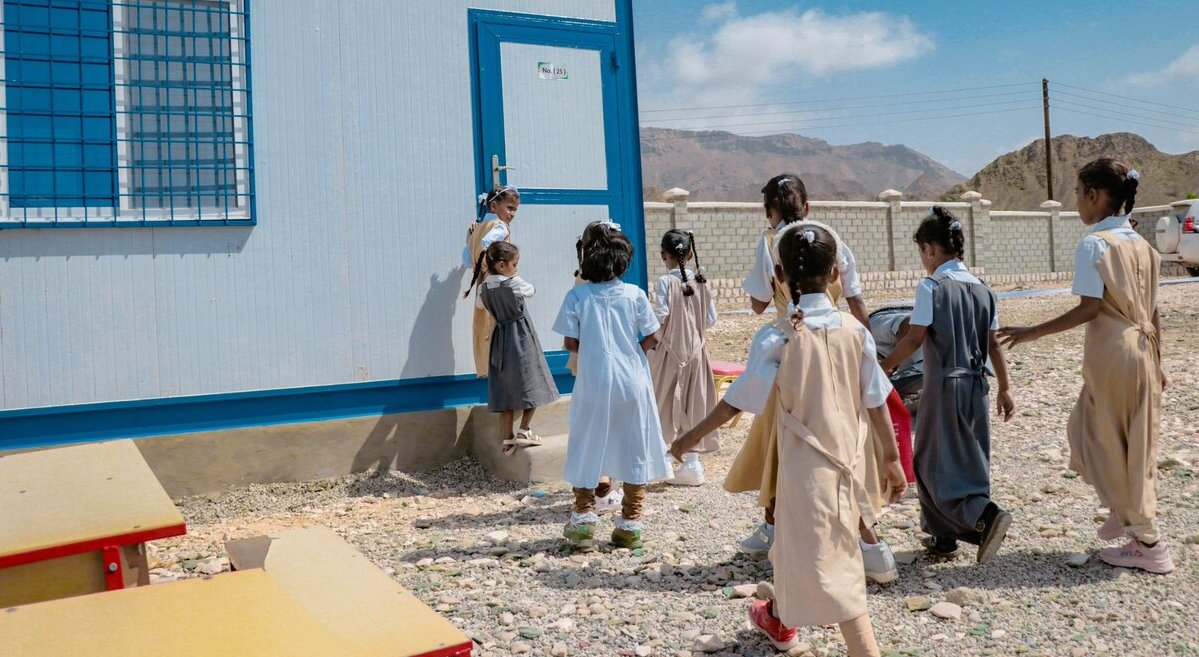 Filles, déscolarisées, UNESCO