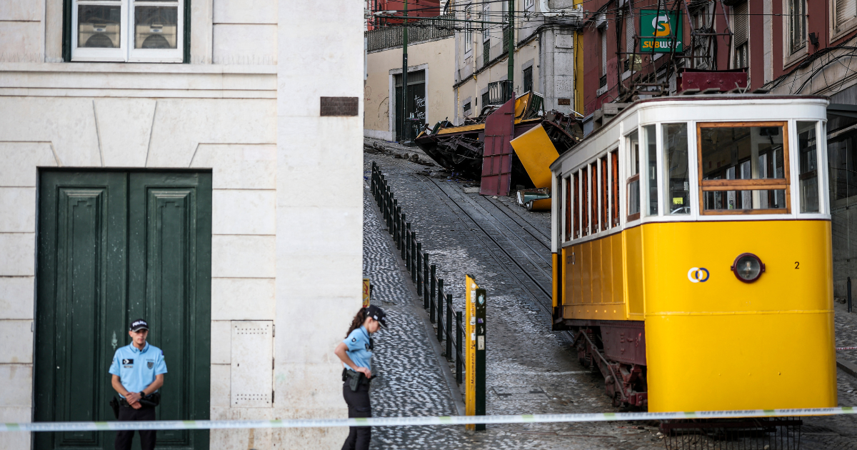 déraillement meurtrier d'un funiculaire au portugal