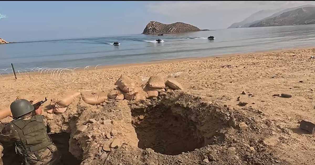 Les FAR réalisent un exercice amphibie conjoint avec les Marines américaines sur la côte de Al Hoceima