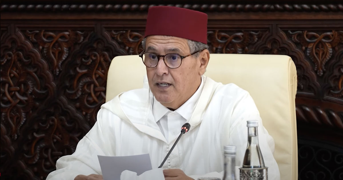 Émeutes de la GenZ : Akhannouch déplore trois morts et affirme interagir positivement avec les revendications